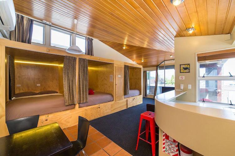 Hostel Tahuna Pod *