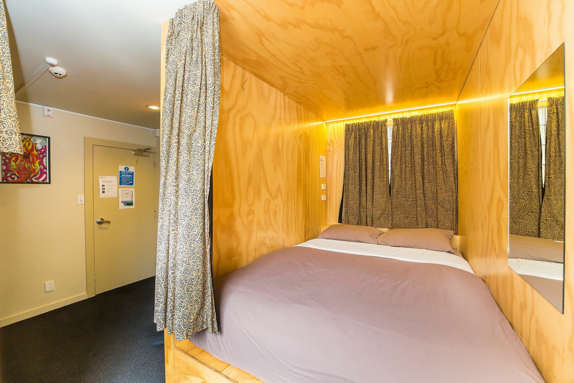 Tahuna Pod Hostel