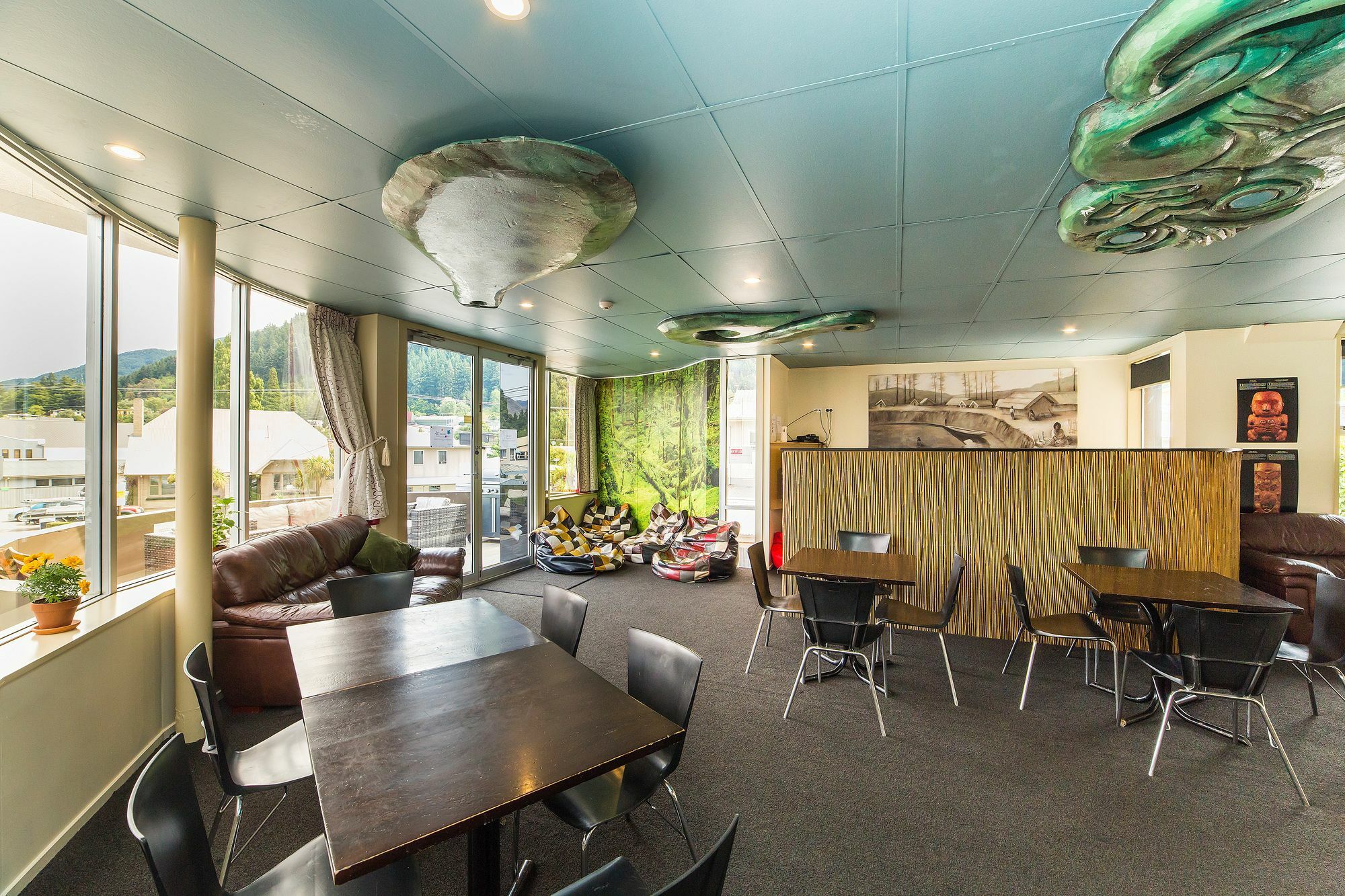 Hostel Tahuna Pod
